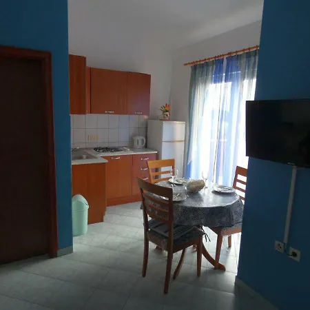 Apartmani Saric Rogoznica Zecevo Exterior photo