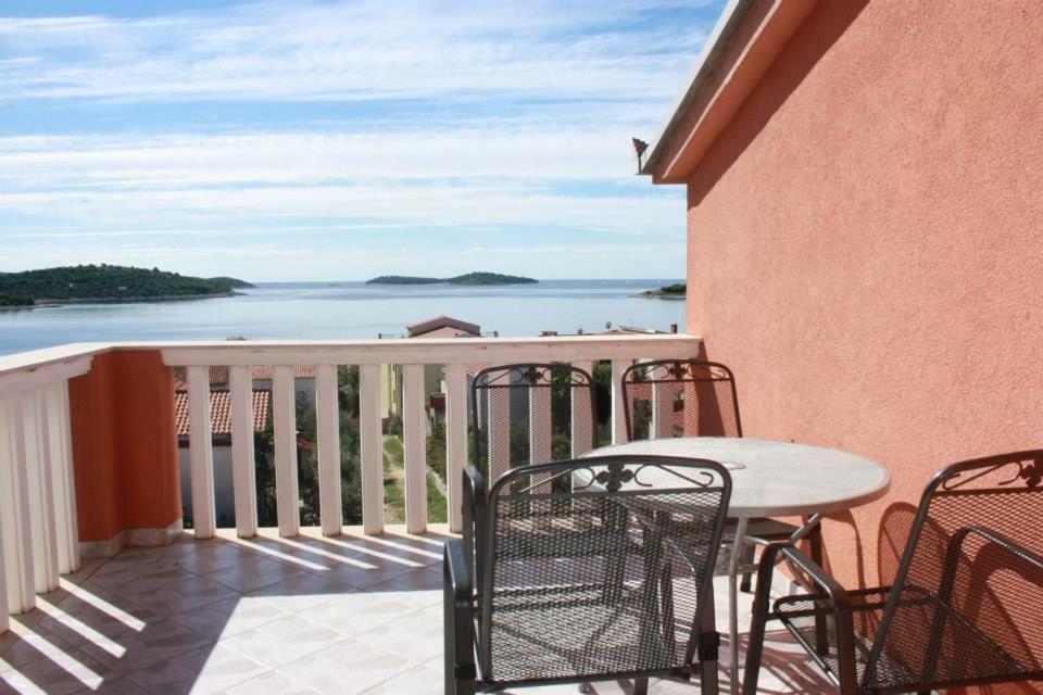 Apartament Saric Rogoznica *