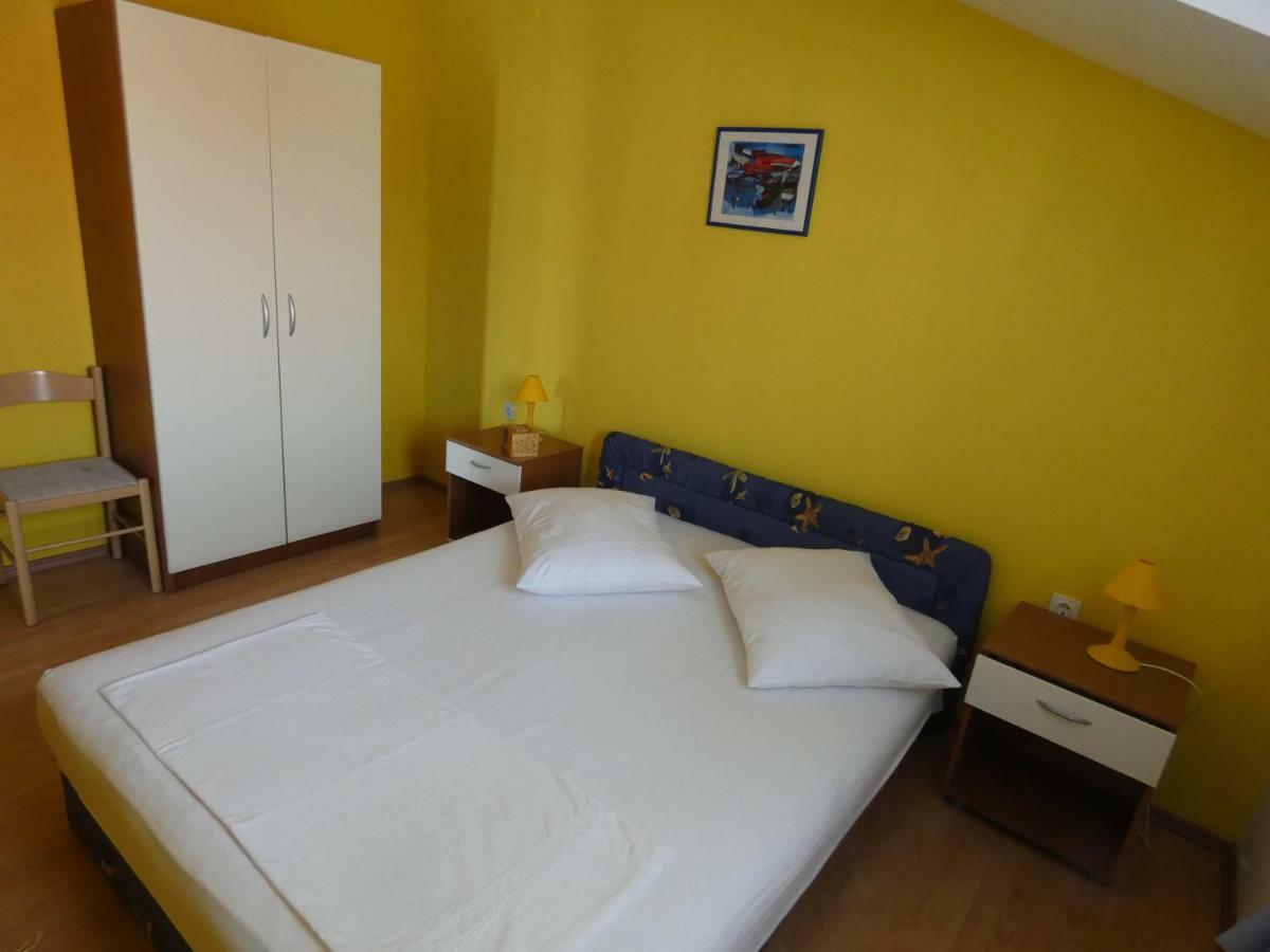 Saric Rogoznica Apartament *
